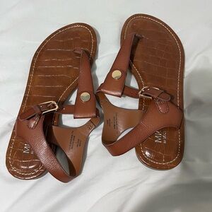 Women’s size 7 Michael sandals.